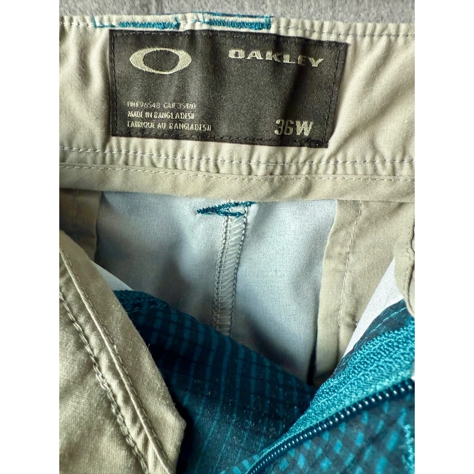 Pantalones Cortos Oakley Para Hombres Talla 36 Azul Marino A Cuadros Informales Golf Atlético Activo Foto 2 de 4