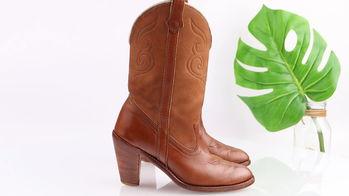 Vintage Dingo Womens Cowboy Boots Size 6.5 M Brown Block Heel USA