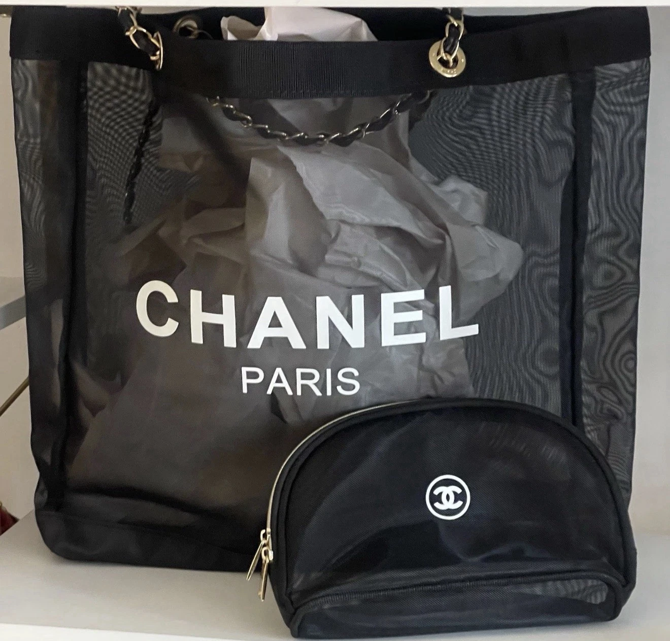 CHANEL Beauty VIP Gift Bag
Opens in a new window or tab