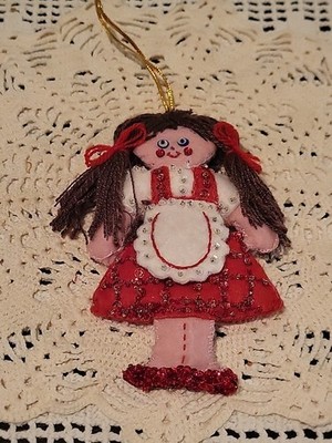 Vtg Wizard of Oz Ornament DOROTHY Bucilla Felt Sequins Land of Oz 1970s RARE
