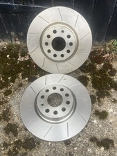Pair Of VW Mk7 Discs Front 312mm, Rear 272. Brand New And Unused.