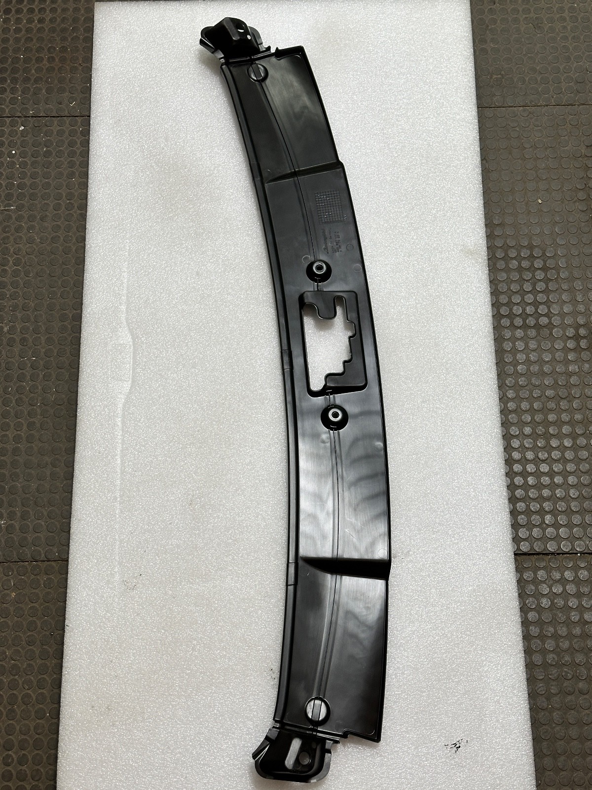 Lamborghini Gallardo Coupe, Spyder, Front Trunk Latch Trim, New, P/N 400857161A