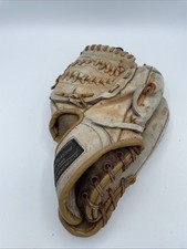 Vintage Ted Williams Brand Sears  Roebuck Right-Hand Baseball Glove 16182