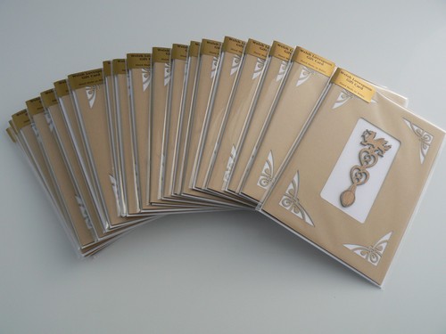 Welsh Lovespoon greetings card with Wedding Graduation Baby Stork Celtic Motif - Picture 1 of 15