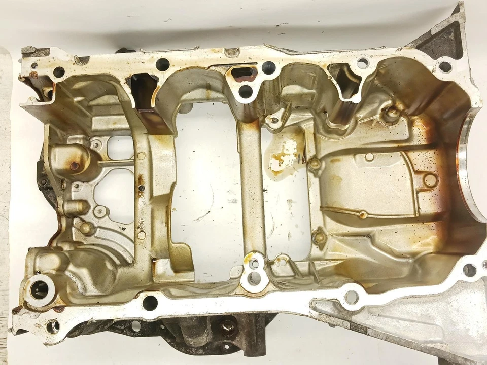 '09-'12 TOYOTA RAV4 cárter de aceite superior 4 cilindros OEM ¡6 meses de garantía! Foto 2 de 4