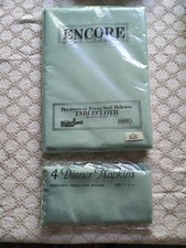 Encore Microfiber Green Tablecloth 60 in x 84 in Polyester with Matching Napkins