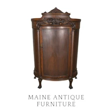 Victorian Oak Blind Door Curio Cabinet, Carved Lions & Griffins, 1890s #22381