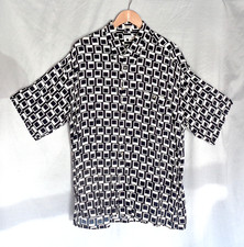 Pierre Cardin Vintage/Abstract Collared Rayon Shirt