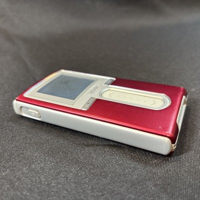 iRiver H10  ( 5 GB ) Digital Media Player PARTS ONLY DONT POWER ON