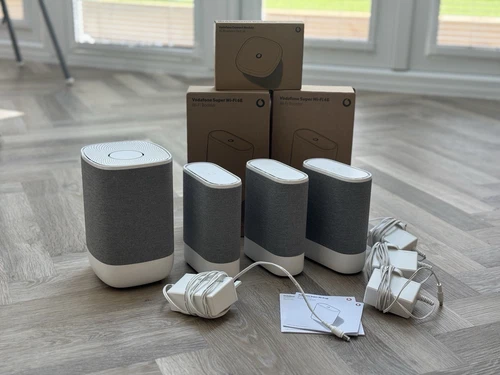 Vodafone Ultra Hub WiFi 6E Router with 3 x super wifi Booster And 5G Back up