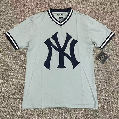 Wright & Ditson Men MLB Baseball New York Yankees Jersey Short Sleeve Shirt Grey