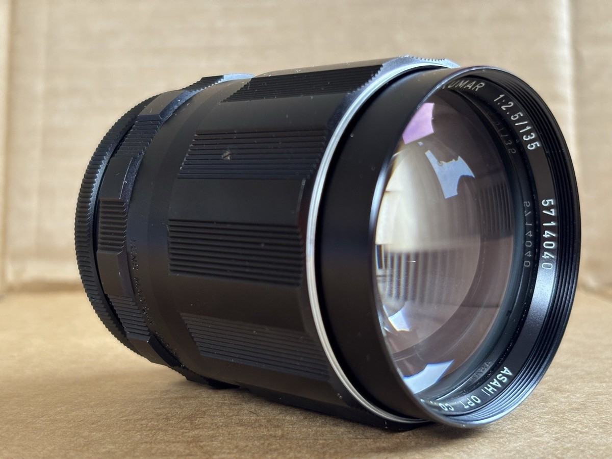 Asahi Pentax Super Multi Coated TAKUMAR 135mm F2.5 SMC (READ