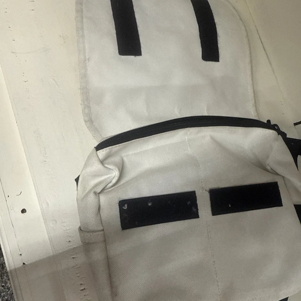 Vintage DICKIES Women's white Flap Shoulder/Crossbody Bag Purse Satchel Y2K - Image 4 of 4