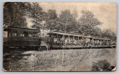 Excursion Train Passengers To Pertle Springs Warrensburg MO C1908 Postcard T23
