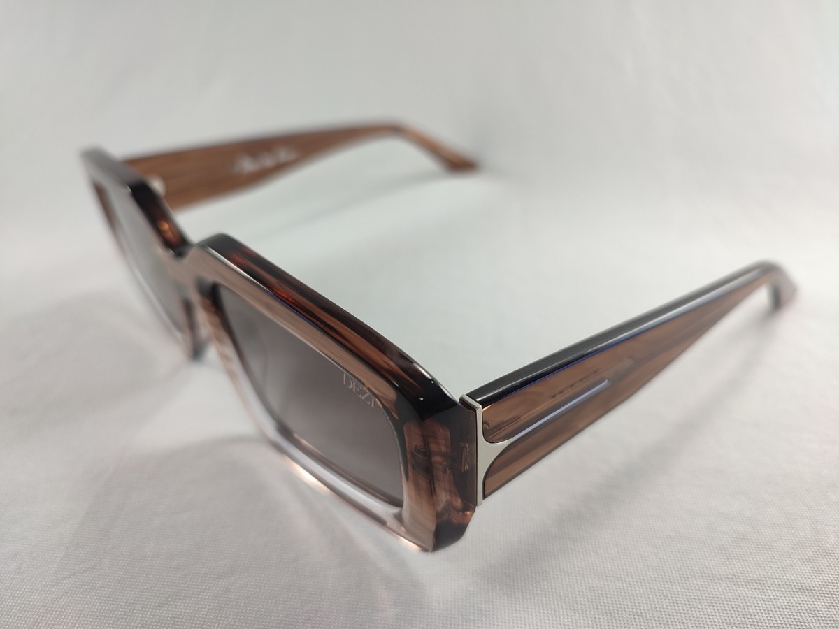 Read the room dezi sunglasses Dezi Read the Room Sunglasses in HONEY MAPLE / UMBER... | Depop main image 2