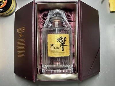 Suntory HIBIKI 30 year bottle empty with original BOX whisky From
