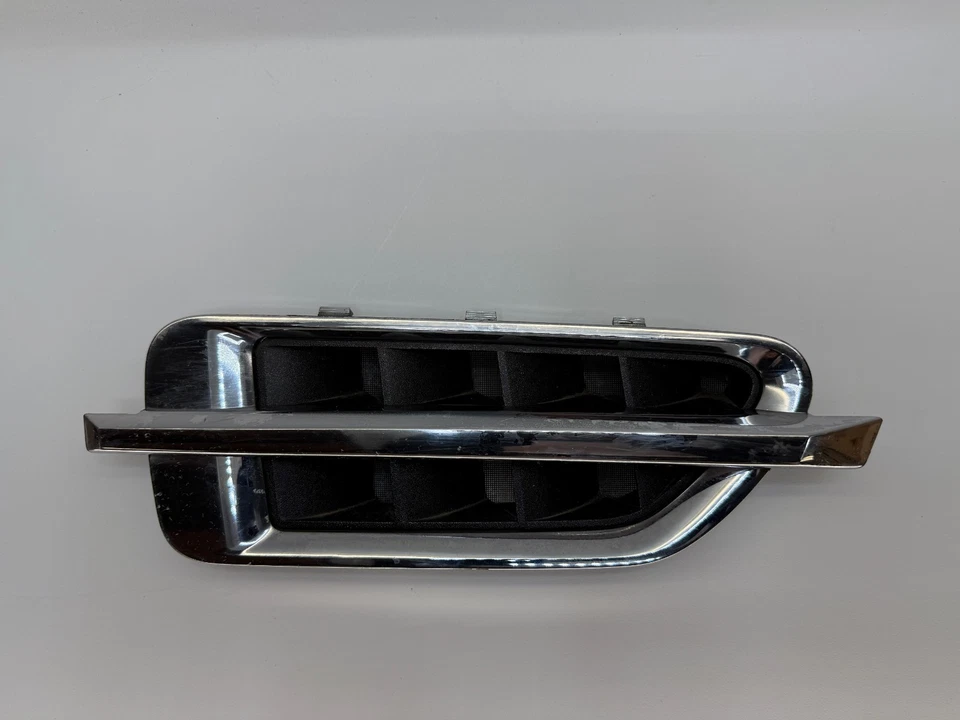 ⭐07-14 ESCALADE Cromo Lado del Pasajero Delantero Derecho Guardabarros Ventilación Parrilla Fabricante de Equipo Original Foto 2 de 4