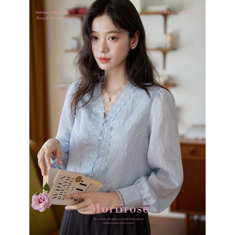 Autumn French Retro Women's Blue V-neck Lace Jacquard Button Long Sleeved Shirt