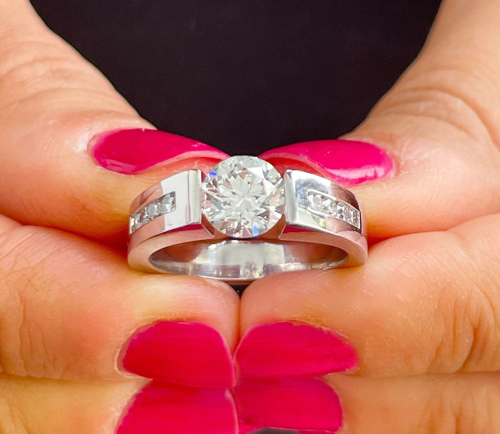 Certified Natural 2ct F/VS1 Diamond AAA 14K White Gold Engagement Ring For Love