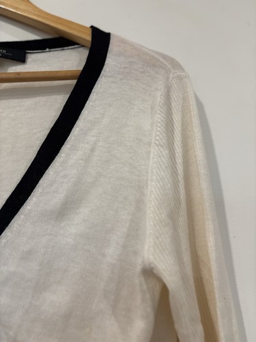 Max Mara Ladies Cardigan Size L Large Knit Button Up Lightweight Classic - Picture 4 of 12