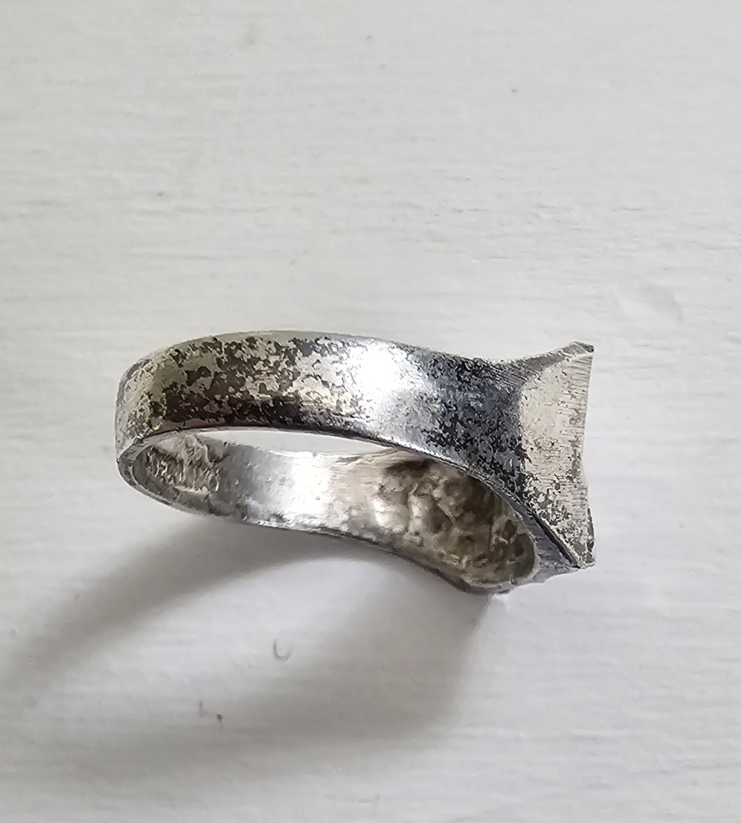 Handcrafted Artisan Sterling Brutalist Ring Sz 6 … - image 6