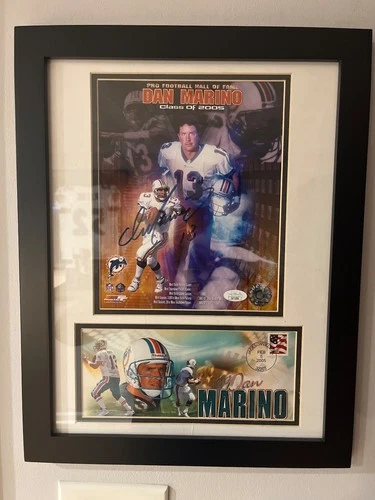 Dan Marino pro football Hall of Fame signed JSA photo