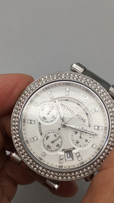 Michael Kors Womens Watch 39mm Silver Dial Crystal MK-5353  display picture 1
