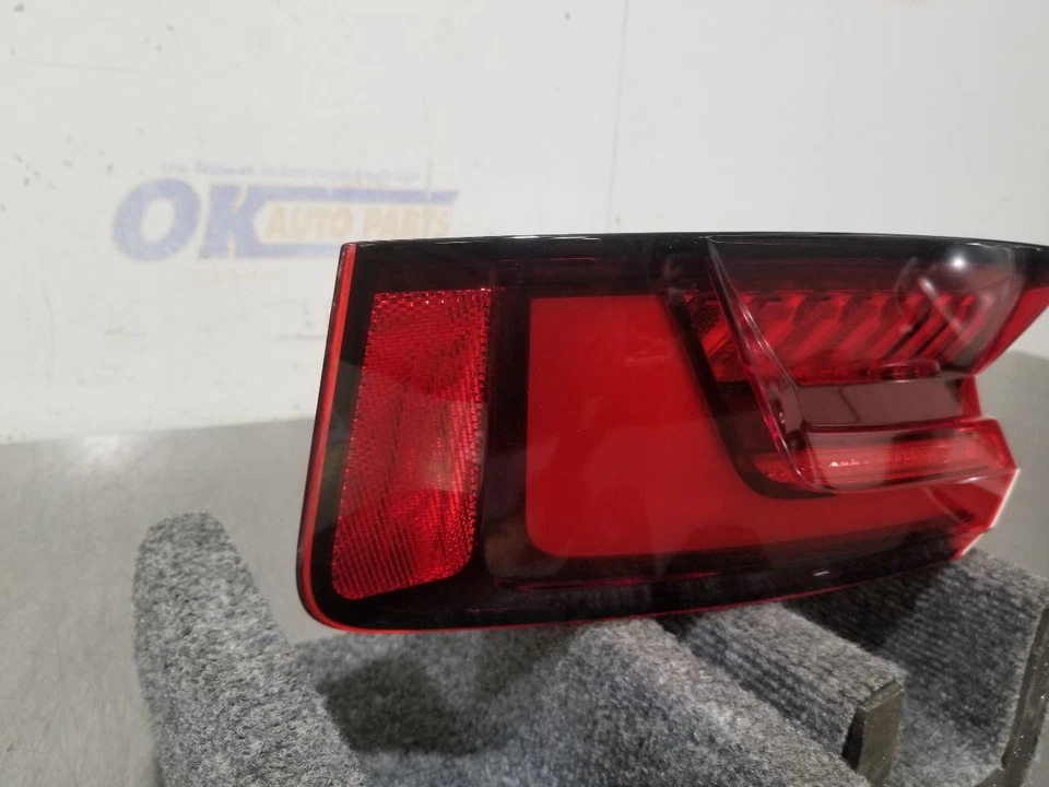 18 2018 AUDI S5 LUZ TRASERA LUZ PASAJERO DERECHO CUPÉ 8W6945092H Foto 3 de 4