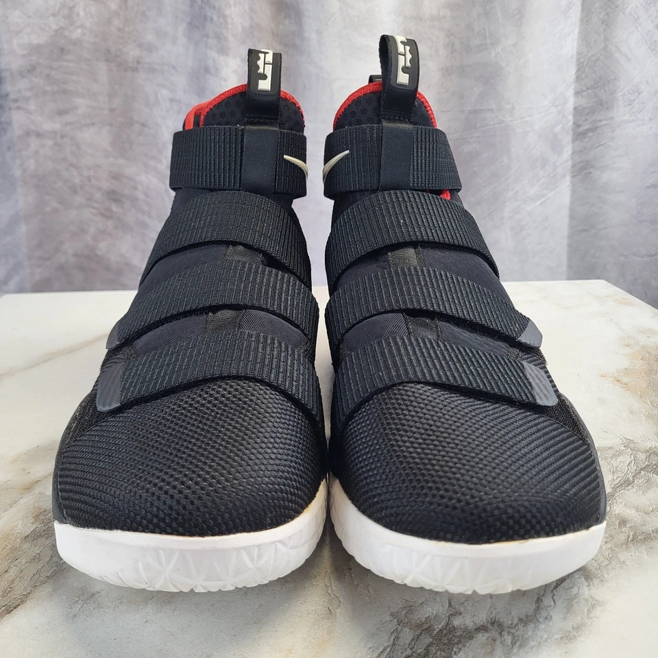 Nike Lebron Soldier 11 Negro/Rojo Criado Para hombres Talla 16 897644 002 Foto 3 de 4