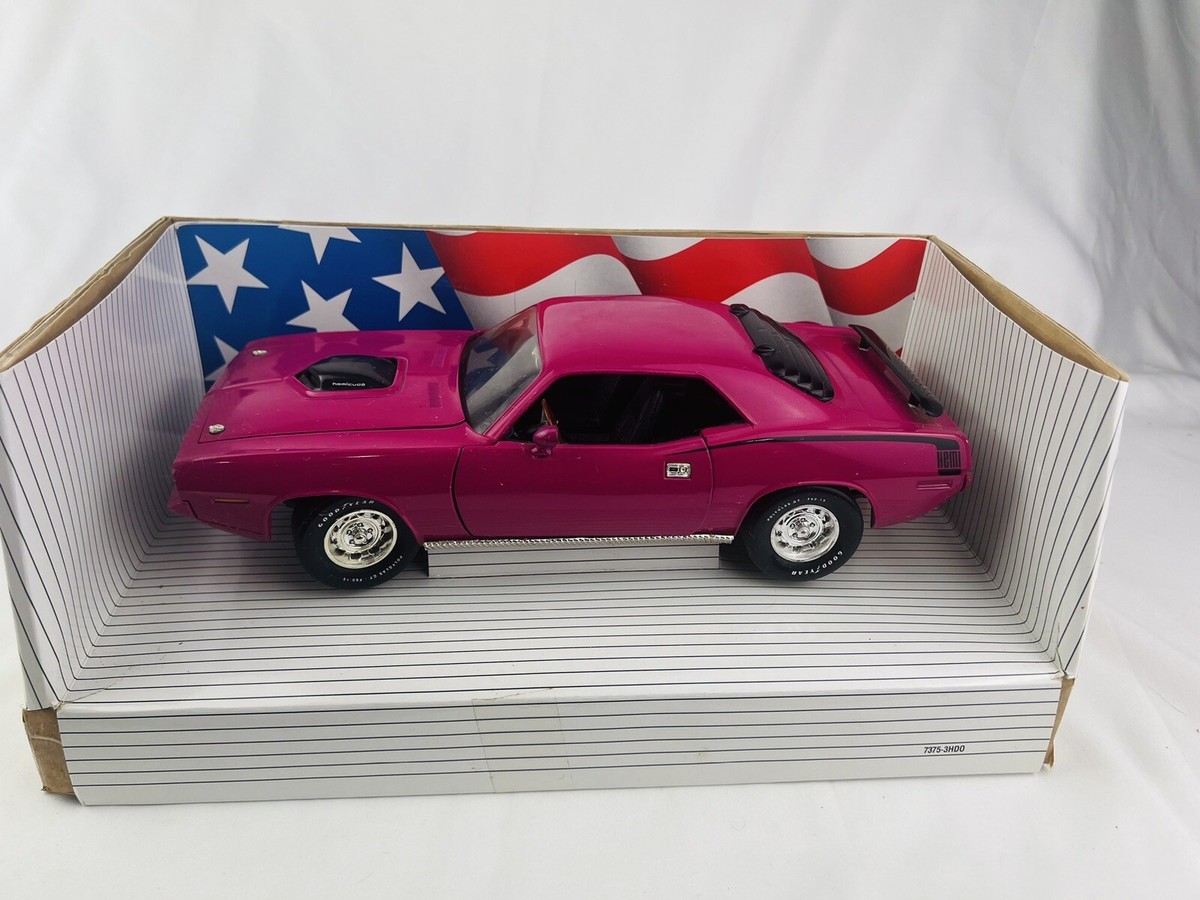 ERTL American Muscle 1970 Plymouth Hemi Cuda 1:18 die-cast ERTL American Muscle 1970 Plymouth Hemi Cuda 1:18 die-cast