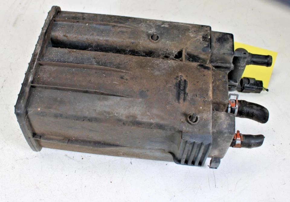 Infiniti FX35 FX45 2003-2012 bote de vapor de combustible carbón OEM 14950-CG200 Foto 3 de 4