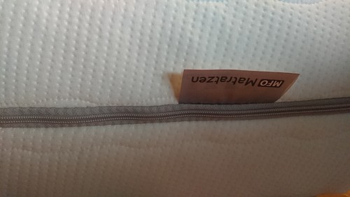 WIE NEU! Hochwertige weiche Matztratze, 1,40x200, Kaltschaum+Gel - Bild 3 von 3