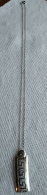 Damen Sterlingsilber griechischer Schlüssel Barren Anhänger an Sterlingsilber Kette Lynda Exc
