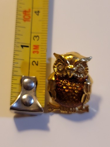 Vintage Owl Pin Broach Gold Tone brownish Enameled Body - Picture 5 of 6