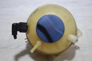 Ausgleichsbehälter Kühlmittel 1J0121403B VW Golf IV Bj,98