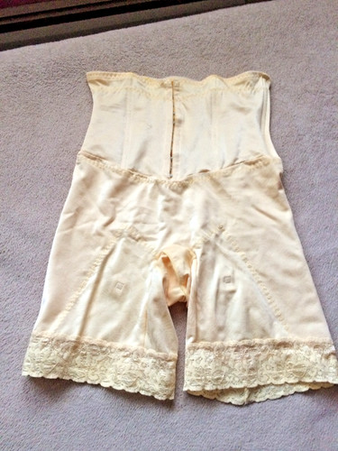 Vintage Small Yellow Waist Cincher Garter Girdle  Pre-owned