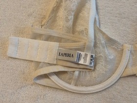 La Perla White, Underwire Bra Size 3B, Floral Lace, Luxury Lingerie