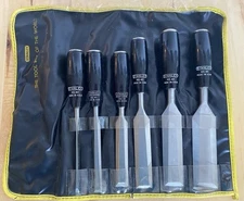 Vintage Stanley 6-piece Wood Chisel Set, No. 40, with Pouch