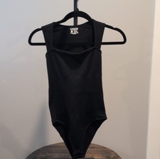 OQQ Women's Black One Piece Bodysuit Size M