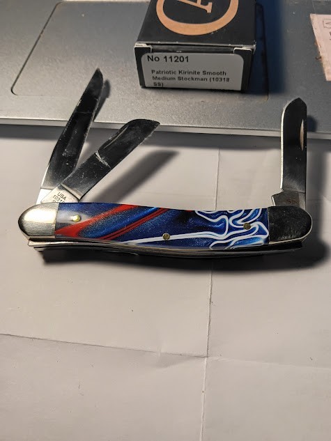 11201 Case Patriotic Kirinite Smooth Medium Stockman (10318 SS)