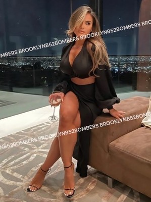 Daphne Joy Beautiful Model 8x10 Glossy Photo