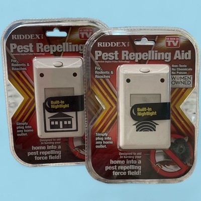 Riddex Plug In Pest Repellent For Rodents And Roaches (2 Pack) YA