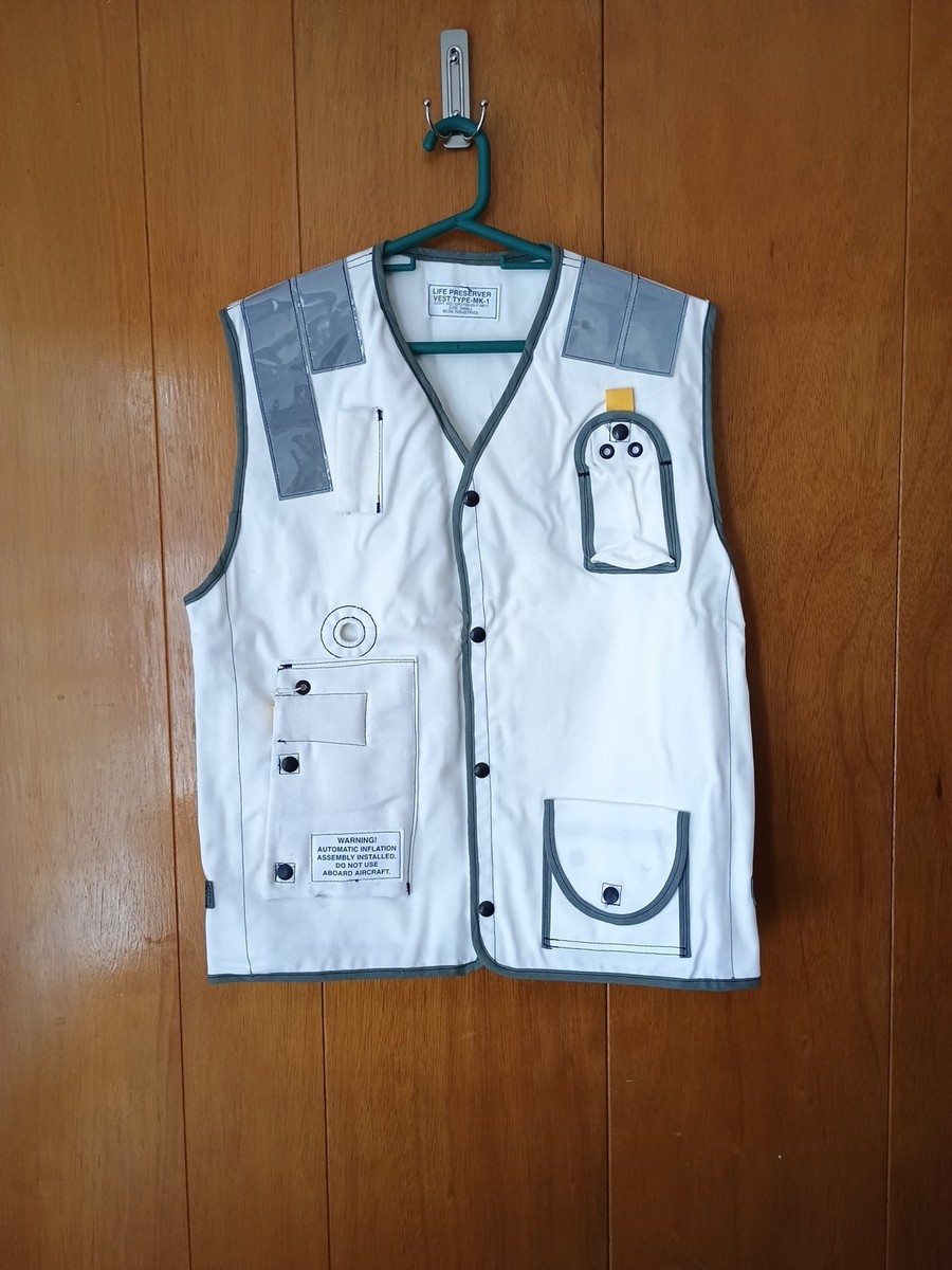 Usn Aircraft Carrier Crew Mk1 Life Vest, Life Preserver In White