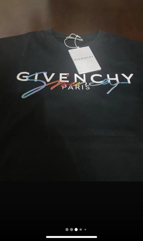 Camiseta Givenchy Talla M - Imagen 3 de 4