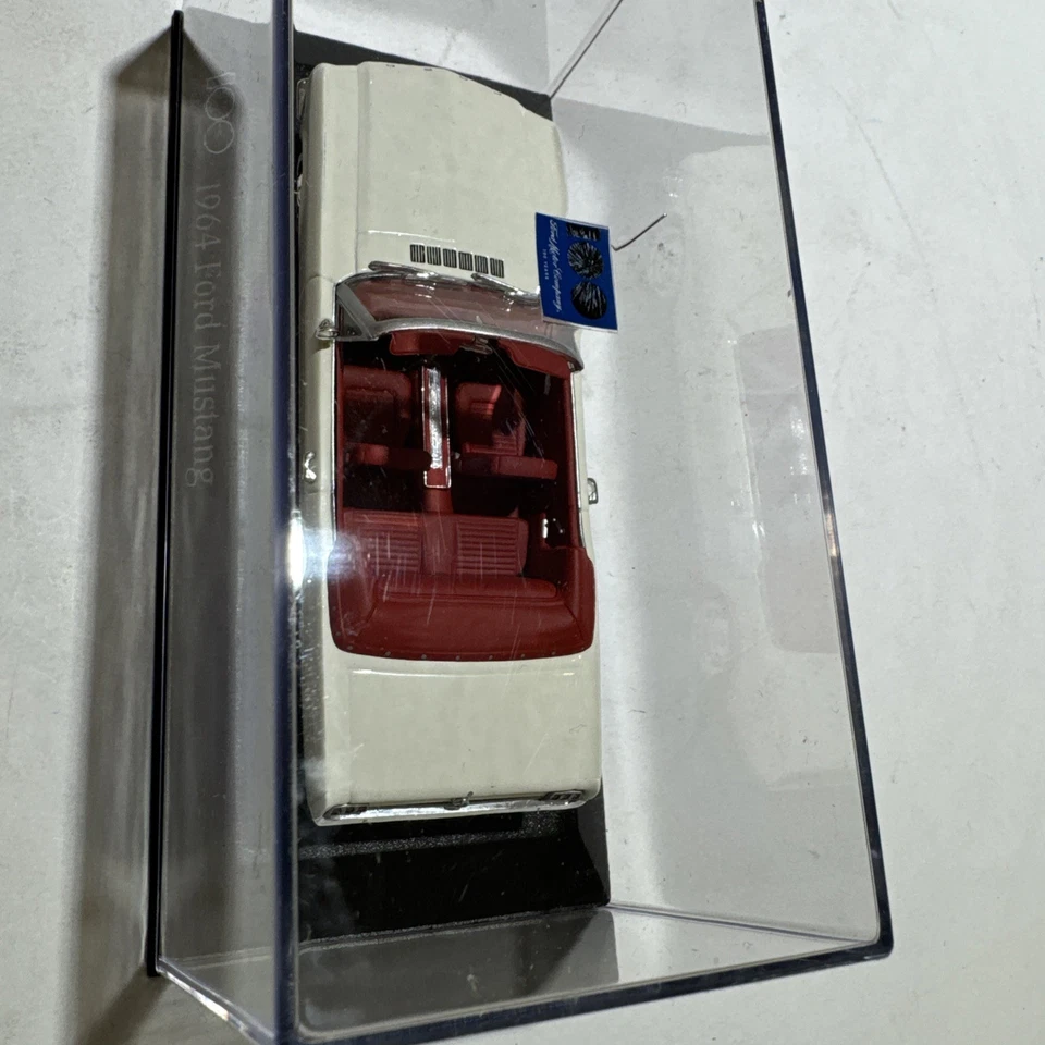 Minichamps Ford Motor Co 100 aniversario 1964 Mustang 1:43 coche modelo diecast Foto 3 de 4