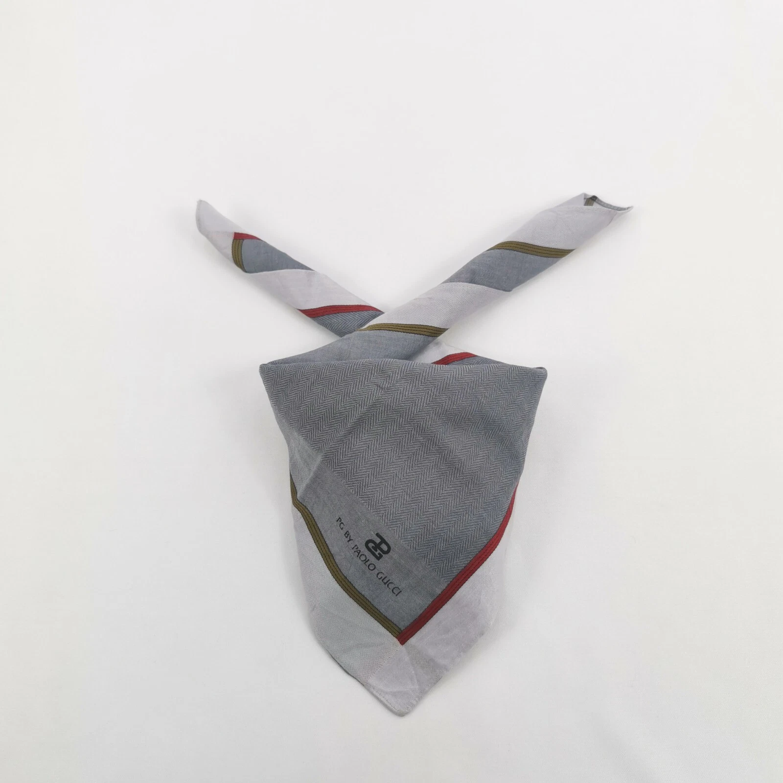Foulard mouchoir vintage Paolo Gucci décontracté luxe foulard bandana 17x17