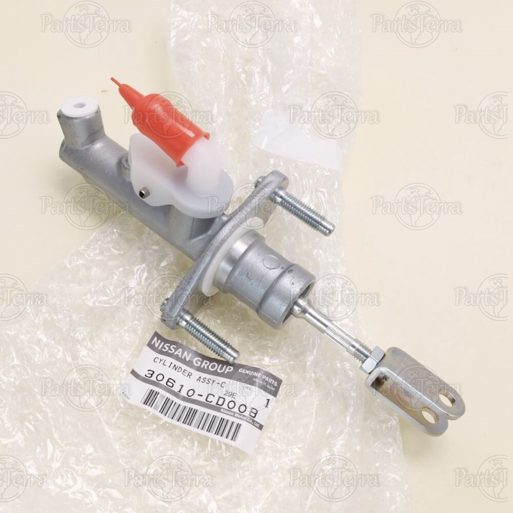 New Genuine OEM NISSAN INFINITI Clutch Master Cylinder Assy 350Z G35