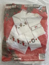 Janlynn Christmas Cross Stitch Holiday Towels 50-943 NOS 1988 TWO TERRY TOWELS