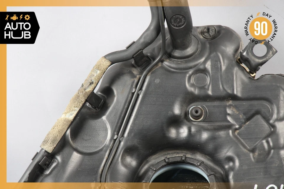 02-04 Conjunto depósito combustible gasolina Mercedes W203 C32 AMG 2034703701 OEM Foto 4 de 4