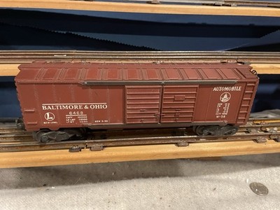 LIONEL POSTWAR 6468. BROWN B&O AUTOMOBILE BOX CAR C-8 LN RARE. ￼